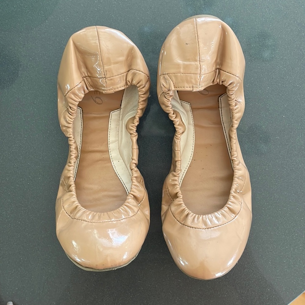 Nude Boutique 9 Flats